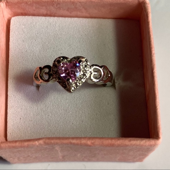 Silver Pink Topaz CZ Heart Ring - Picture 3 of 11